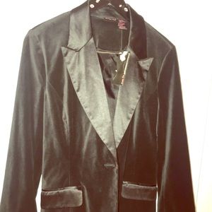 Ladies Tuxedo Jacket
